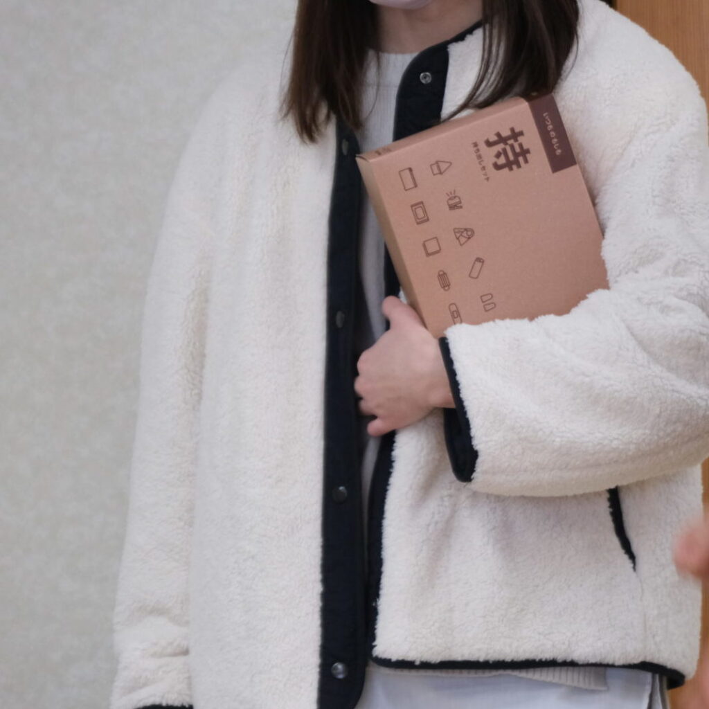 【レポート】食料等配布イベントにて防災グッズをお配りしました